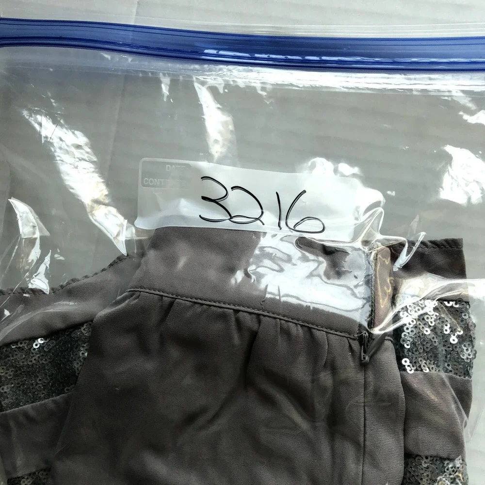 Downeast Gray Silver Sequin Stripe Skirt Knee Length Sz L A3216